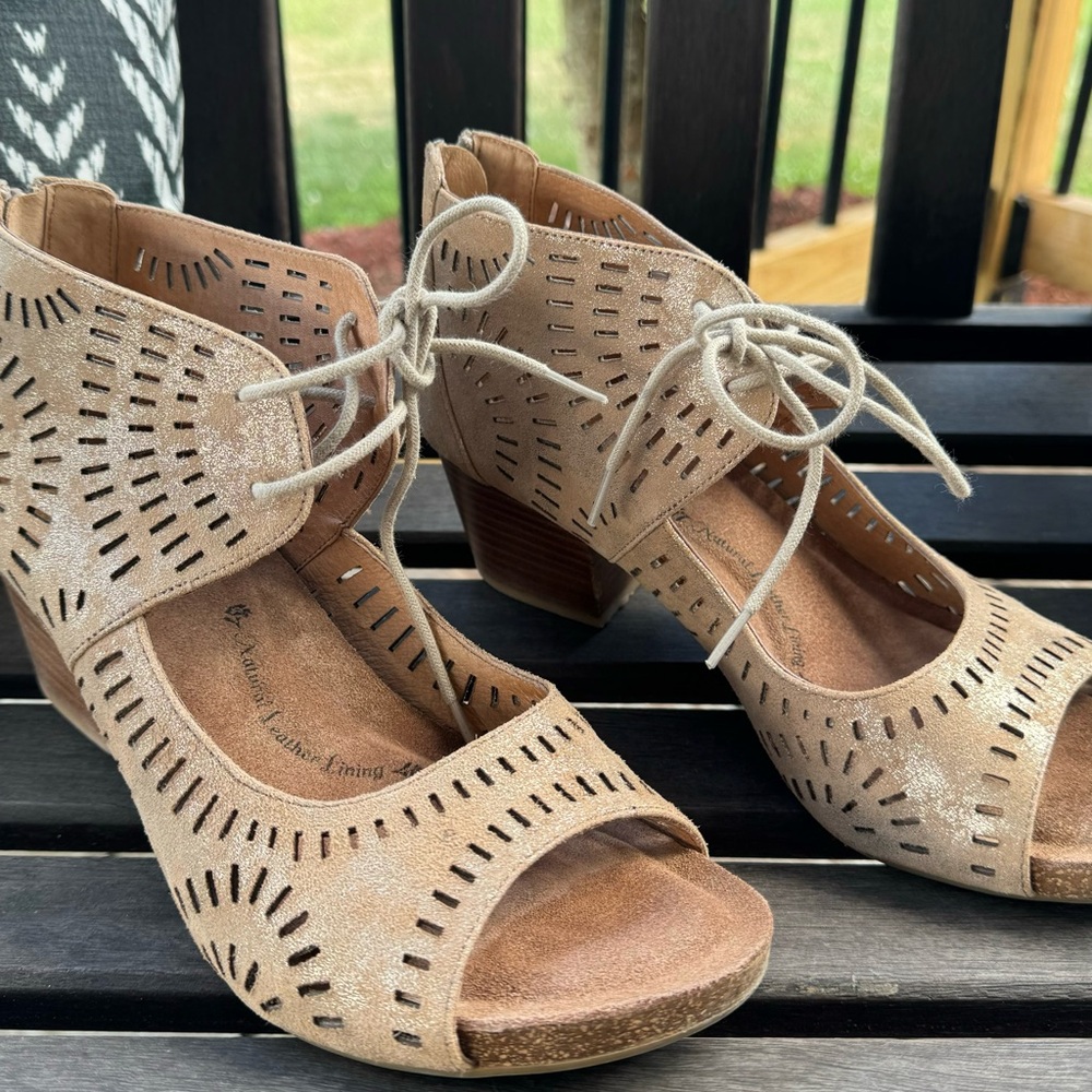 Sofft Peep-toe Heel Size 10